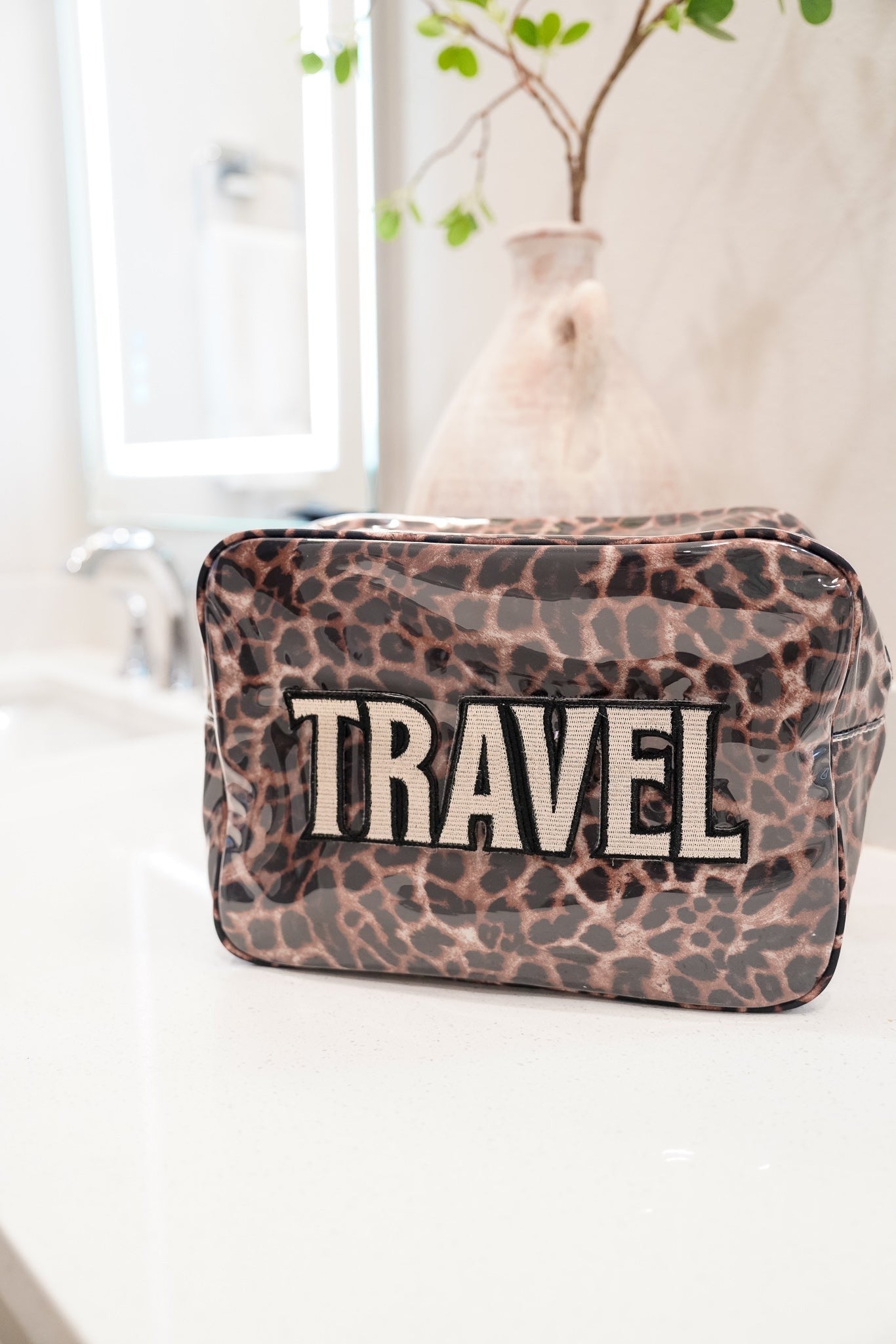 TRAVEL Leopard- Kenz Kustomz