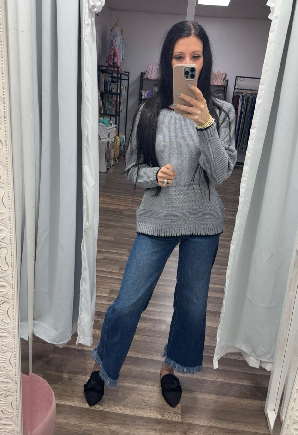 Gweneth Sweater - Gray