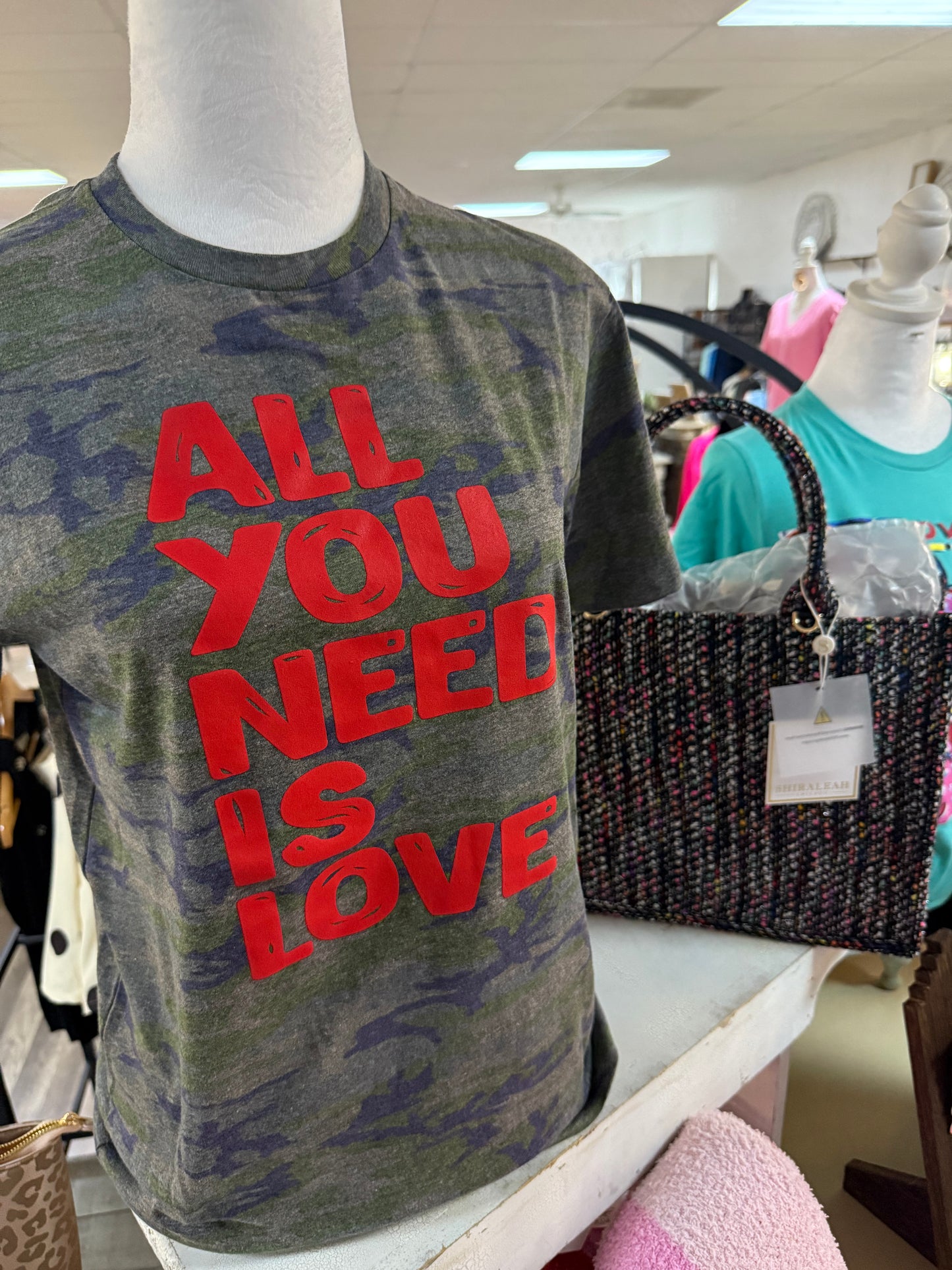 ALL YOU NEED IS LOVE - CAMO
