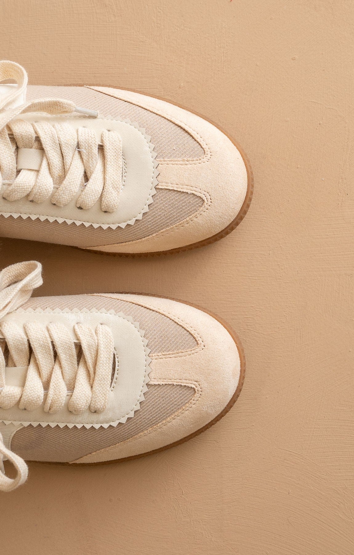 Kyla Sneaker
