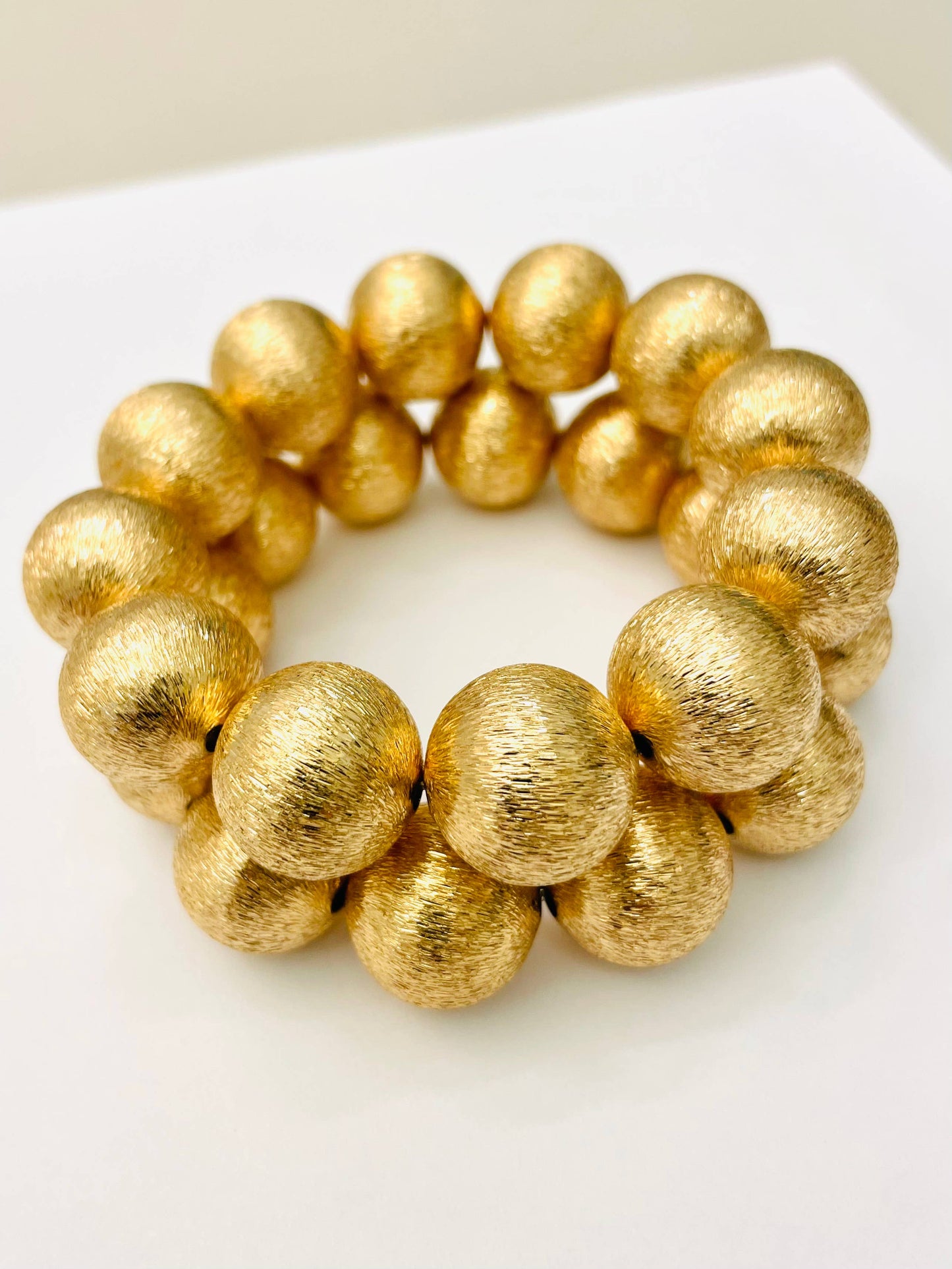 CHIC - BIG Ball Bracelet (brushed gold)