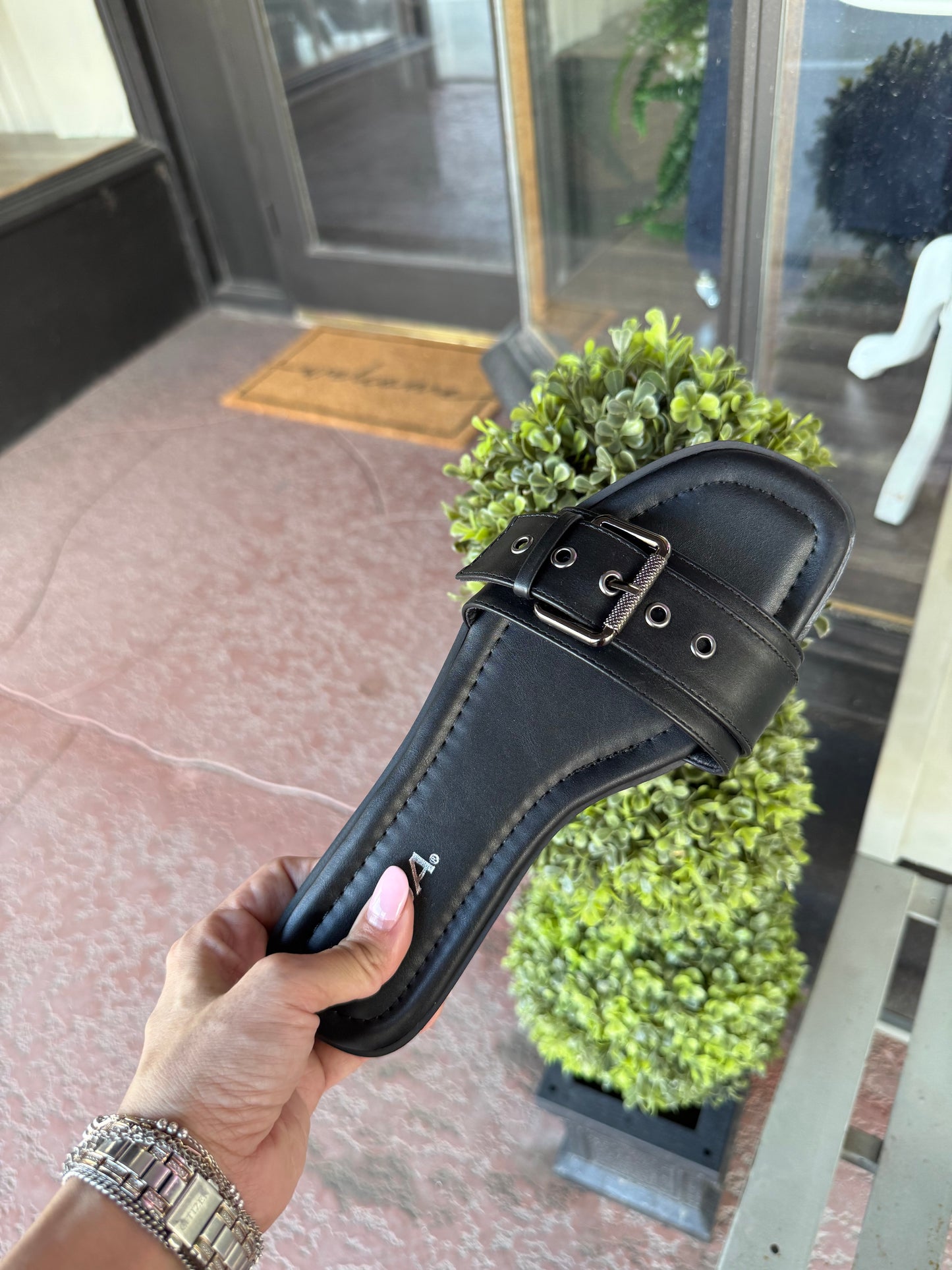 Buckle Slide Flats - Black