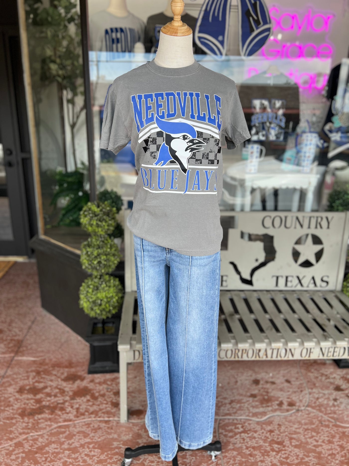 Checkered Needville