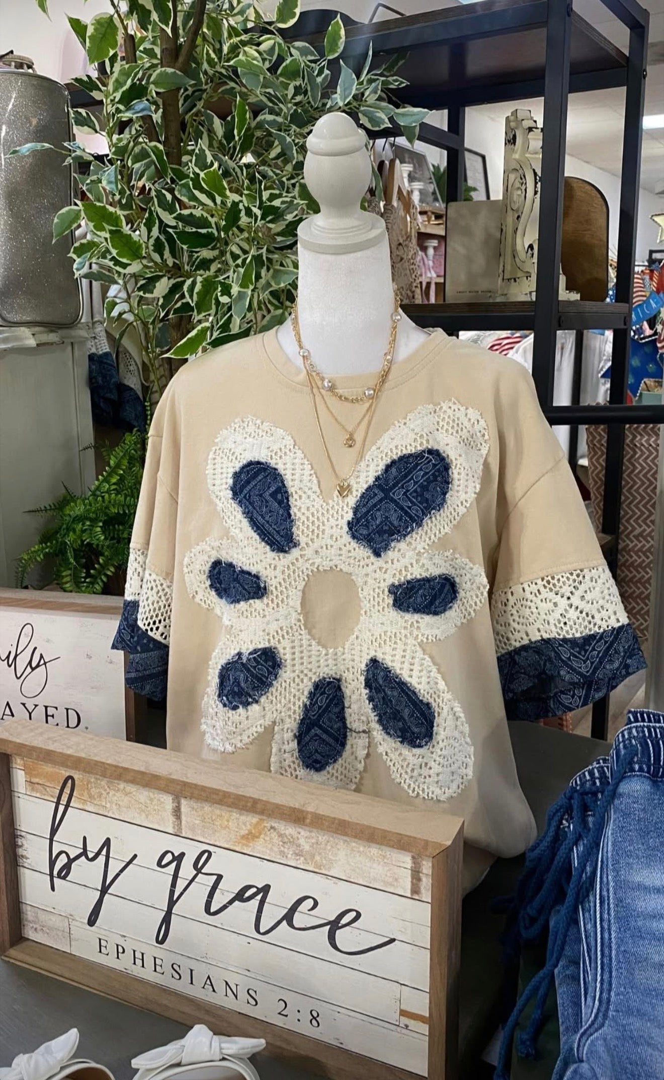 Hillary Top